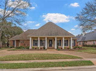 101 Chesterton Ct, Bossier City, LA 71111