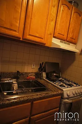 Rented by Miron Properties | media 20
