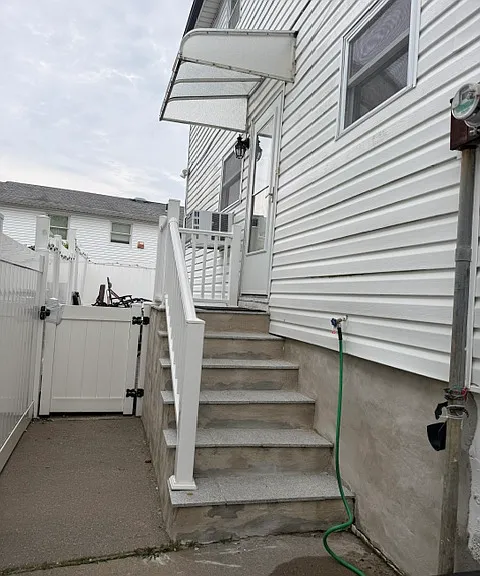 805 Armstrong Ave #1 — Photo 16