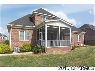 2nd image of 514 Stillwater Dr