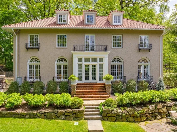 134 Harmon Avenue, Pelham, NY 10803