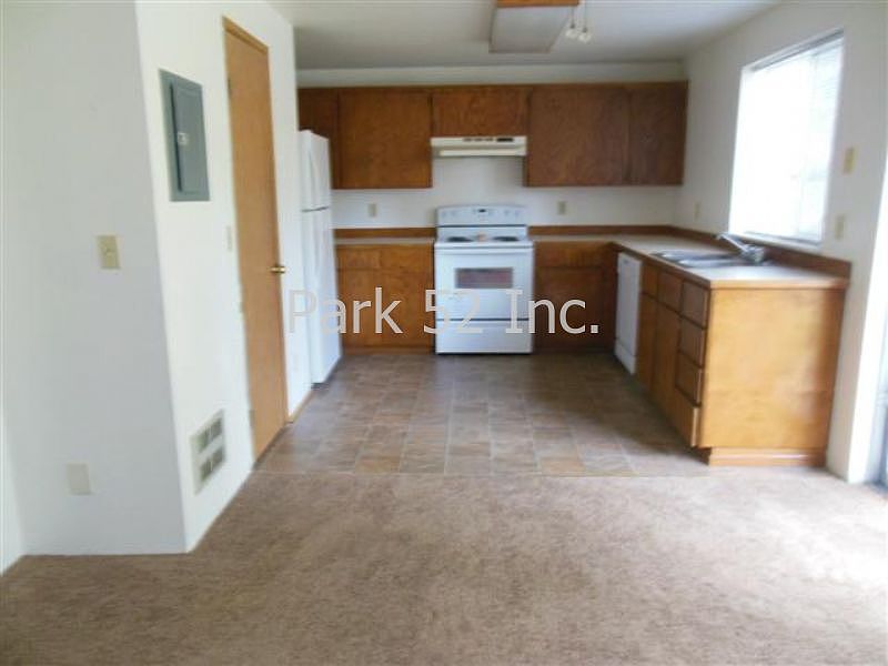 2nd image of 7202 194th Ave E APT 1