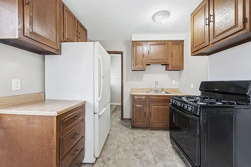 8048 Timken Ave Photo 1