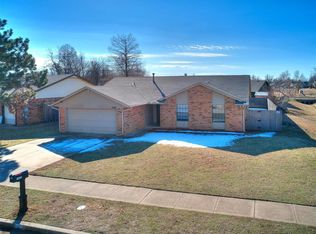 2820 Allens Trl, Edmond, OK 73012