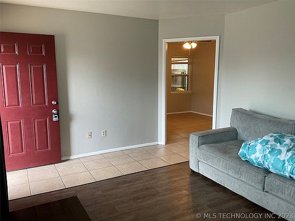 3rd image of 1588 S 67th Ave E