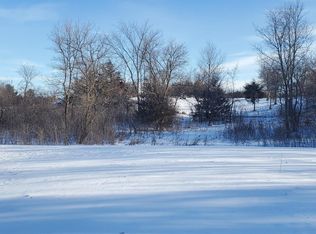 1006 Moon Glow Rd, Hudson, WI 54016