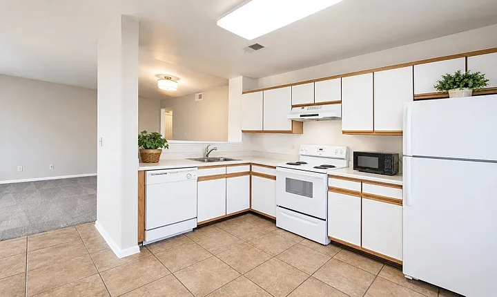 5765 W Atlantic Pl #201 — Photo 4
