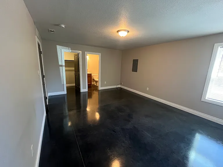 Large Primary Bedroom
