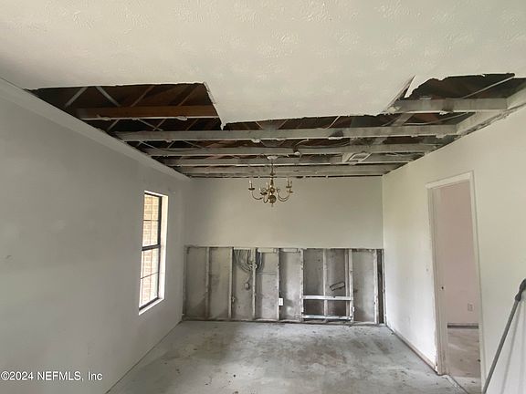 2nd image of 1532 LEESTAN Court