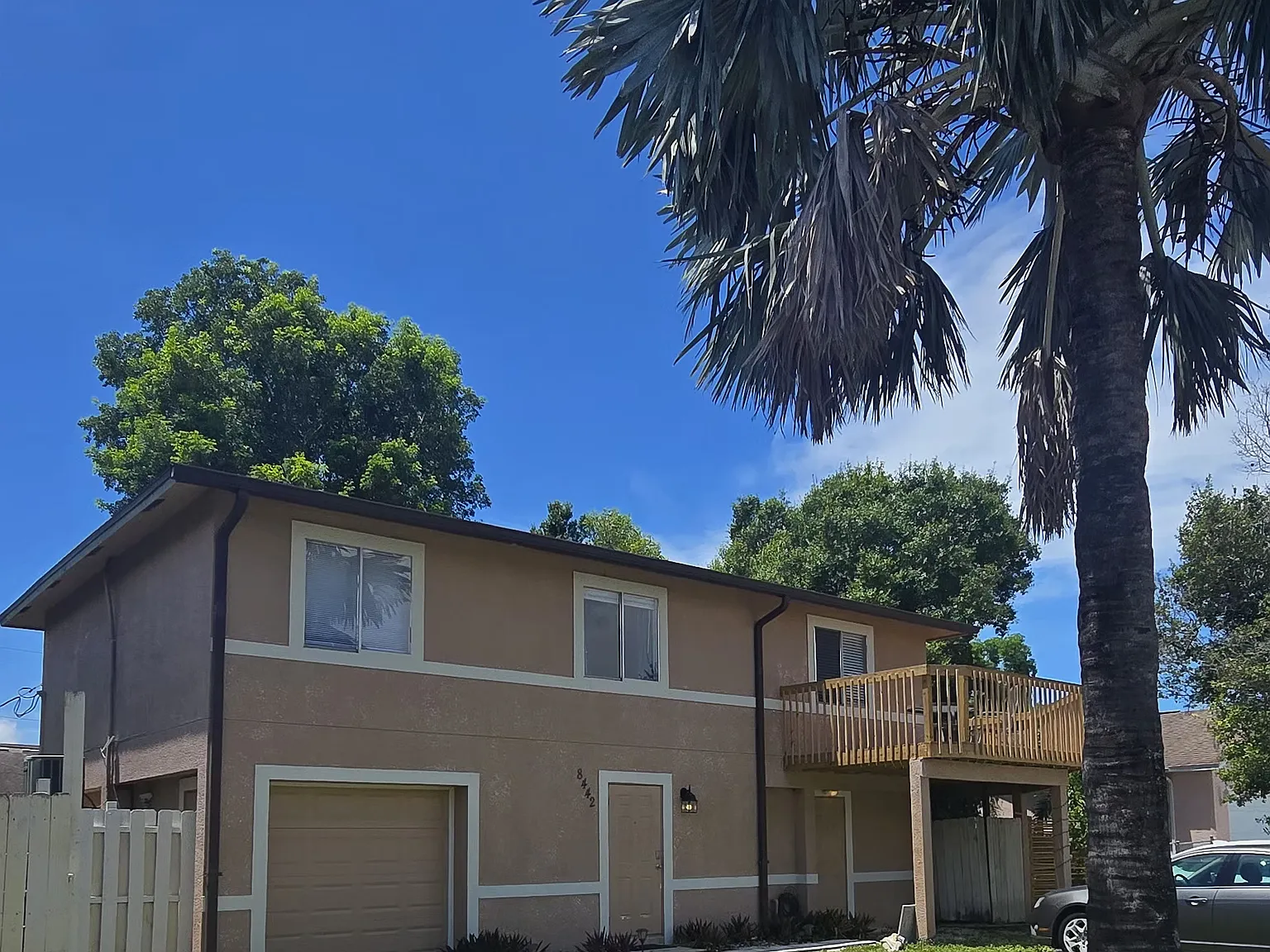 3 bed, 1200 sqft, $1,700 — Photo 1