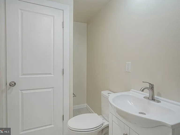 1830 Filmore St — Photo 25