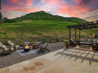 1861 Vista De La Montana, El Cajon, CA 92019