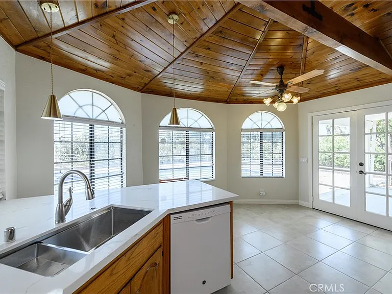 21786 Santaquin Dr — Photo 28