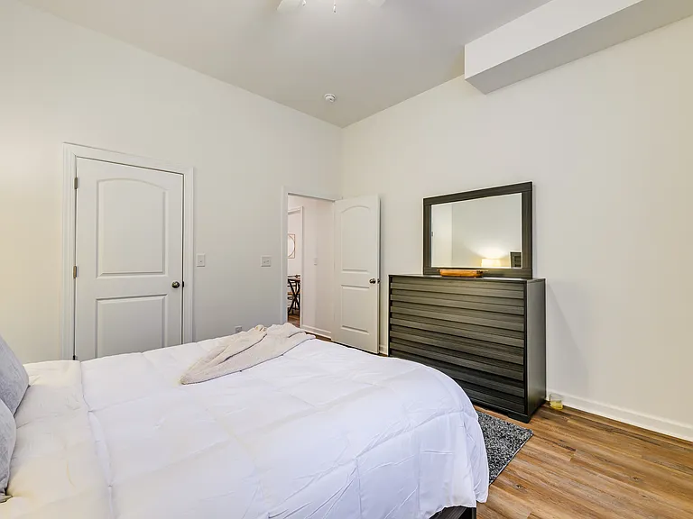 112 Pine Bluff Ct #BASEMENT — Photo 15