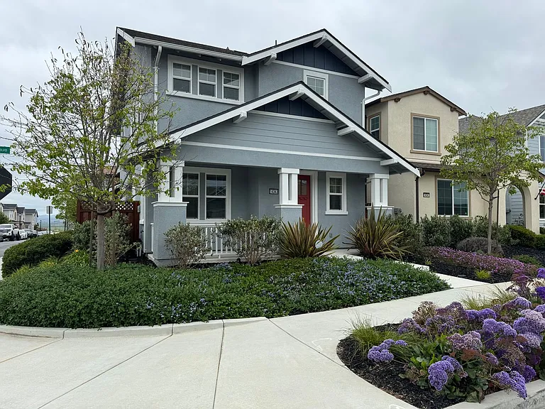 14343 Sherman Blvd — Photo 6