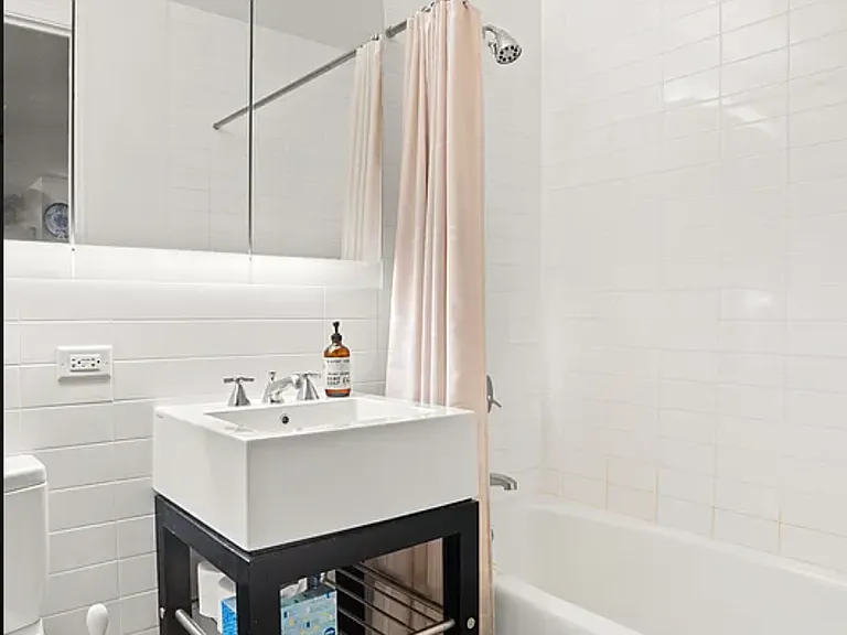 70 Little West St #15G — Photo 7
