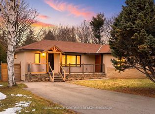 208 Glen Oak Dr, Oakville, ON L6K2J2