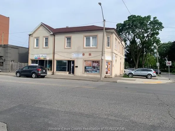 1006 Windsor Ave #2, Windsor, ON N9A 1K4