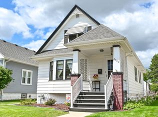 2033 S 55th St, West Allis, WI 53219