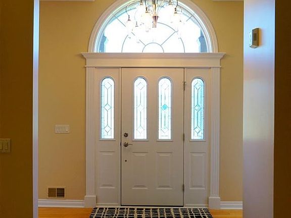 2nd image of 4701 Culley Ln