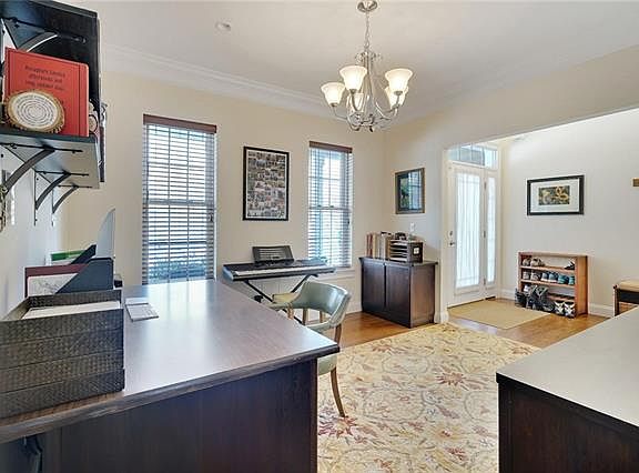 5th image of 92 Mailler Ave