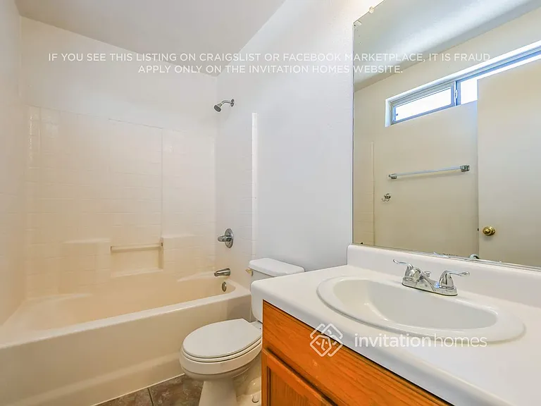 954 E Pima Ave — Photo 11