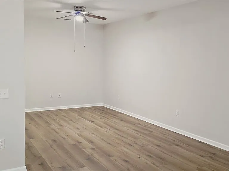 8216 Downpatrick Ct — Photo 10