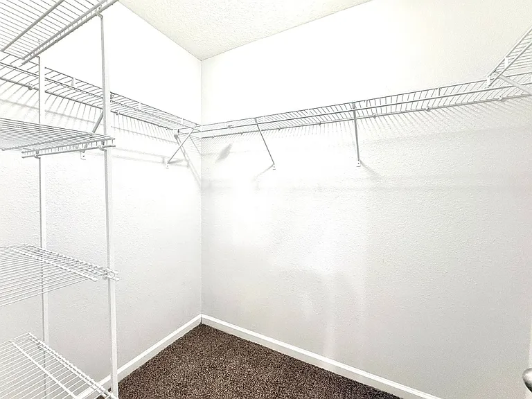 6822 McMullin St — Photo 18