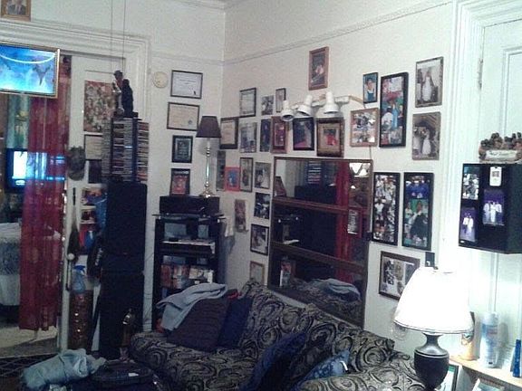 3rd image of 536 Willoughby Ave