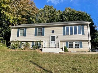 115 River St, South Kingstown, RI 02879