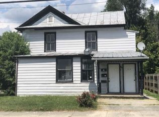 321 W 12th St, Waynesboro, VA 22980