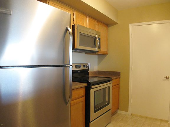 3rd image of 45 Maleena Mesa St APT 1523