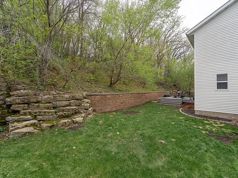 1008 Southern Woods Pl SW — Photo 5