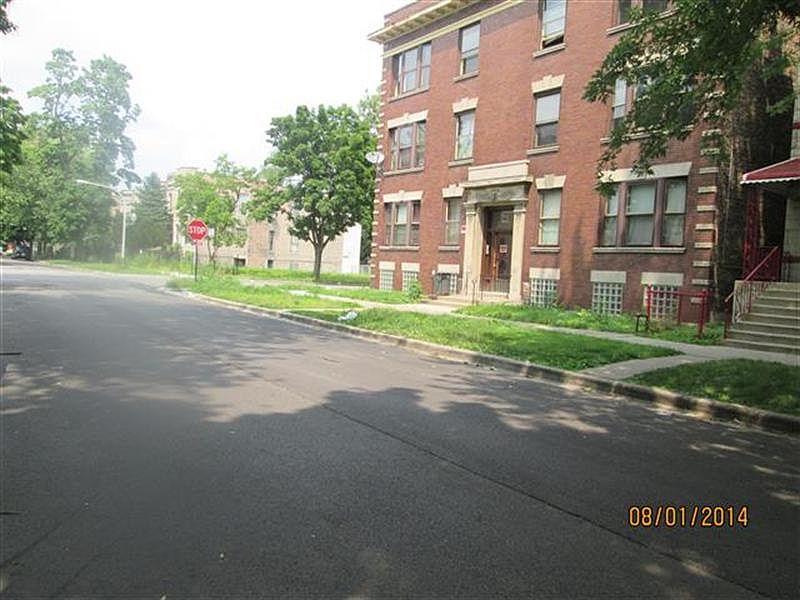 2nd image of 6106 S Green St