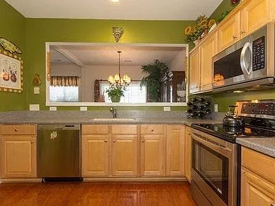 12415 Crowley Ct — Photo 5