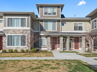 9703 S Zakro Ln, South Jordan, UT 84095