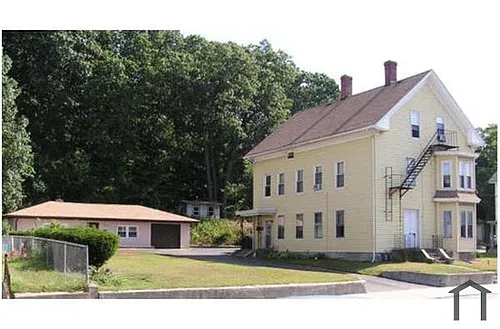 28 Main St Photo 1