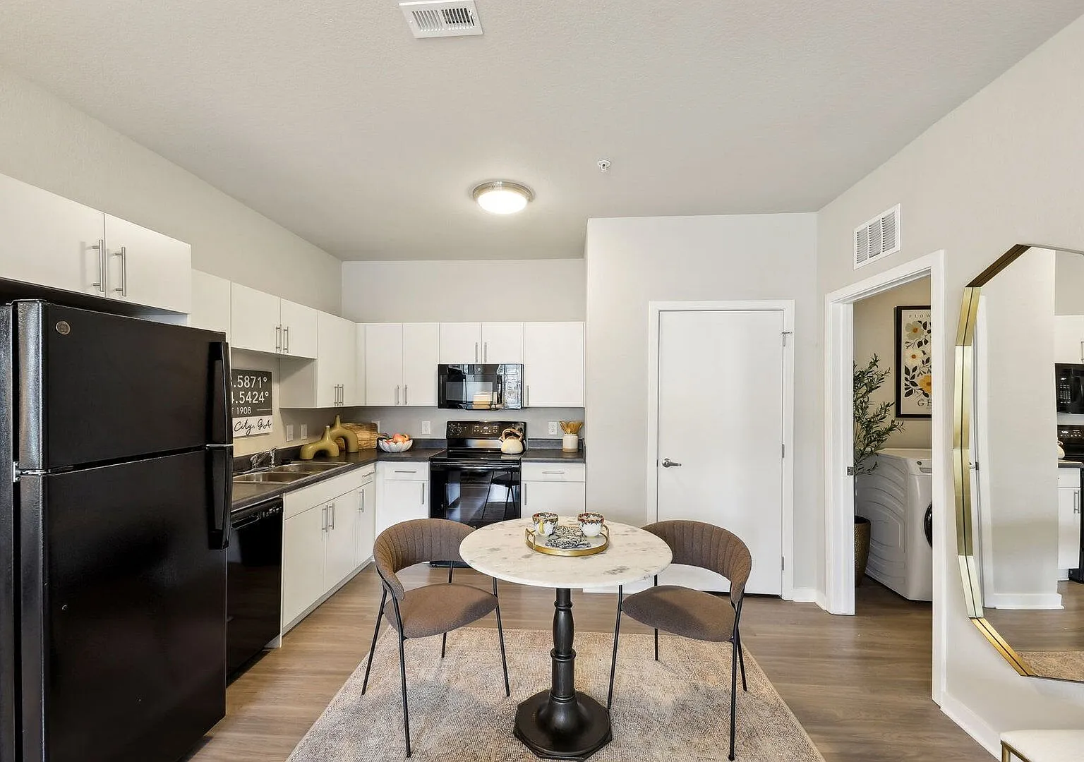 Authentix Cedar Grove — Photo 1
