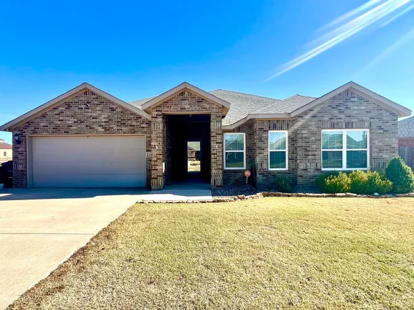 3923 Plantation Dr, Enid, OK 73703