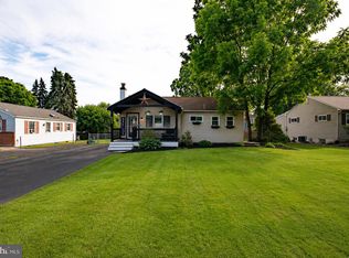 227 Roberts Ave, Horsham, PA 19044