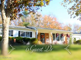 6 Guest Dr, Morganville, NJ 07751
