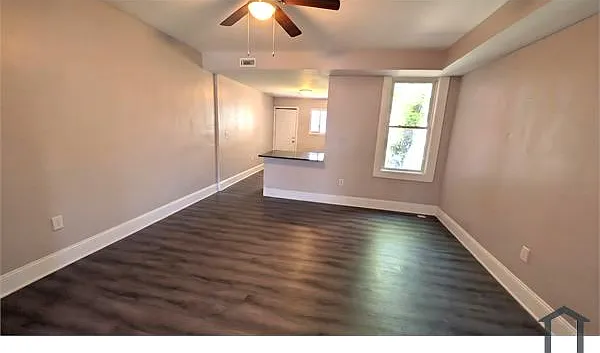 4 bed, 1164 sqft, $2,995 — Photo 2
