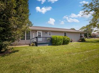 905 N State St, Marion, IL 62959