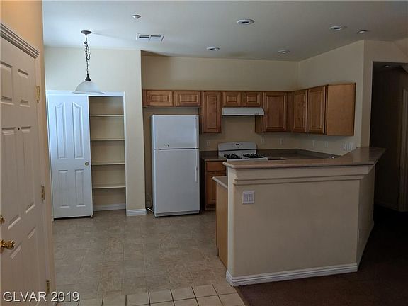 2nd image of 5552 Dueces Wild Ct Unit 102