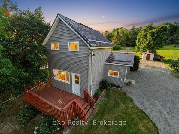 75 Walford Rd, Sables Spanish Rivers, ON P0P 1P0