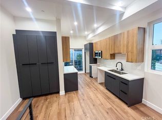 3020 1/2 Virginia Rd, Los Angeles, CA 90016
