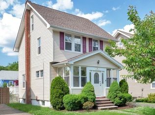 14 Palmer St, Bloomfield, NJ 07003