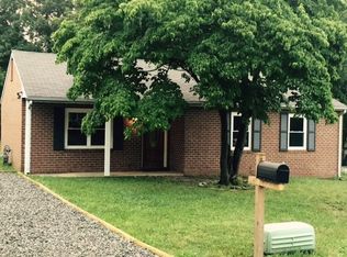 809 Pebble Ct, Richmond, VA 23224