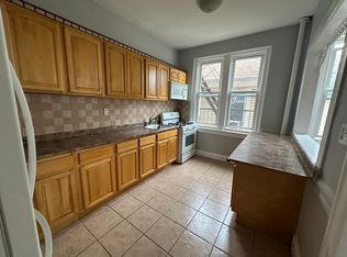 427 75th St APT 3, North Bergen, NJ 07047