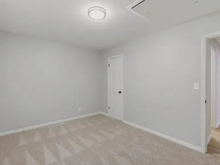 1233 Money St — Photo 19